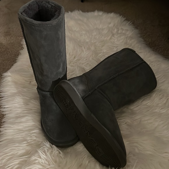 Bear paw winter boots perfect for this cold weather - Picture 3 of 3